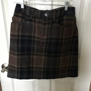 Wool skirt